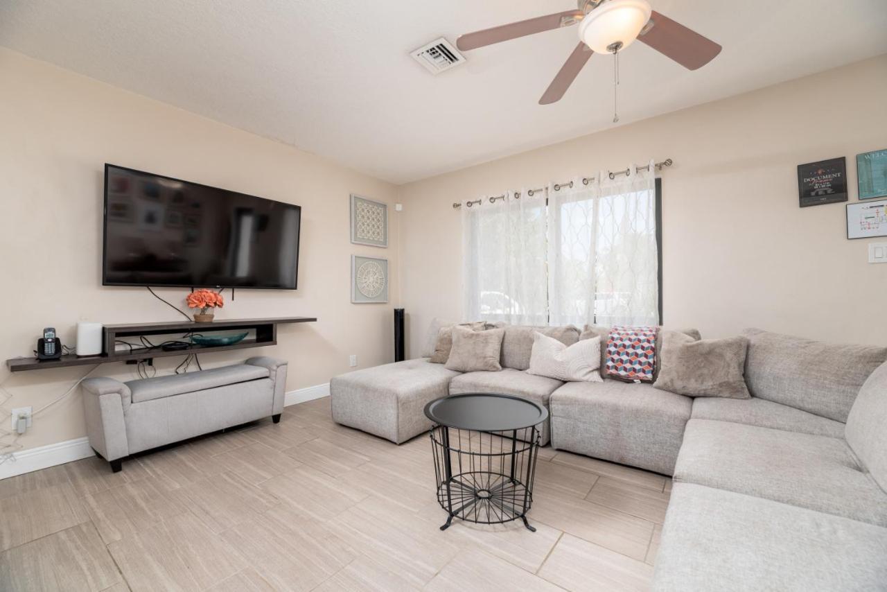 Home At Poinsettia Heights Fort Lauderdale Extérieur photo